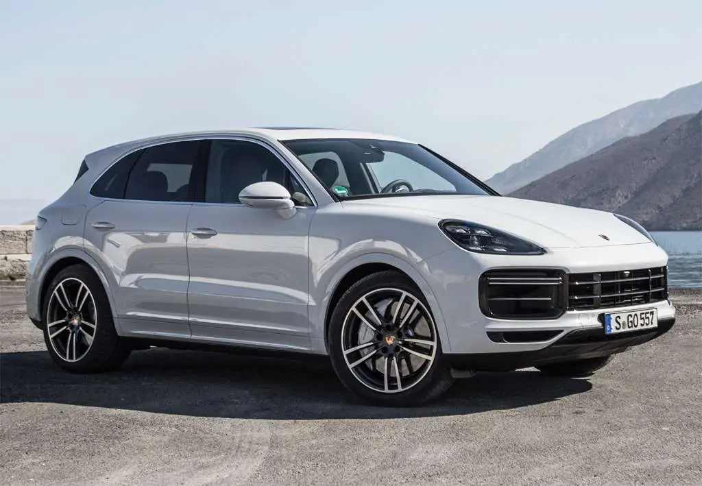 Photo 1 : Porsche Cayenne 2024 Essence