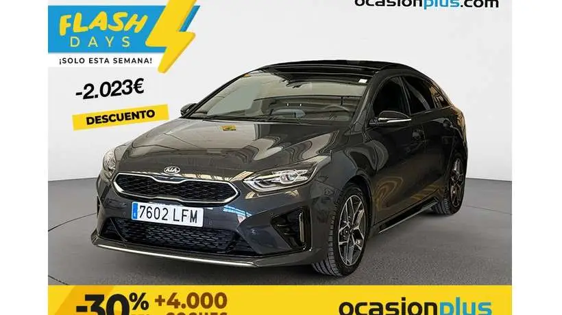 Photo 1 : Kia Proceed 2020 Petrol