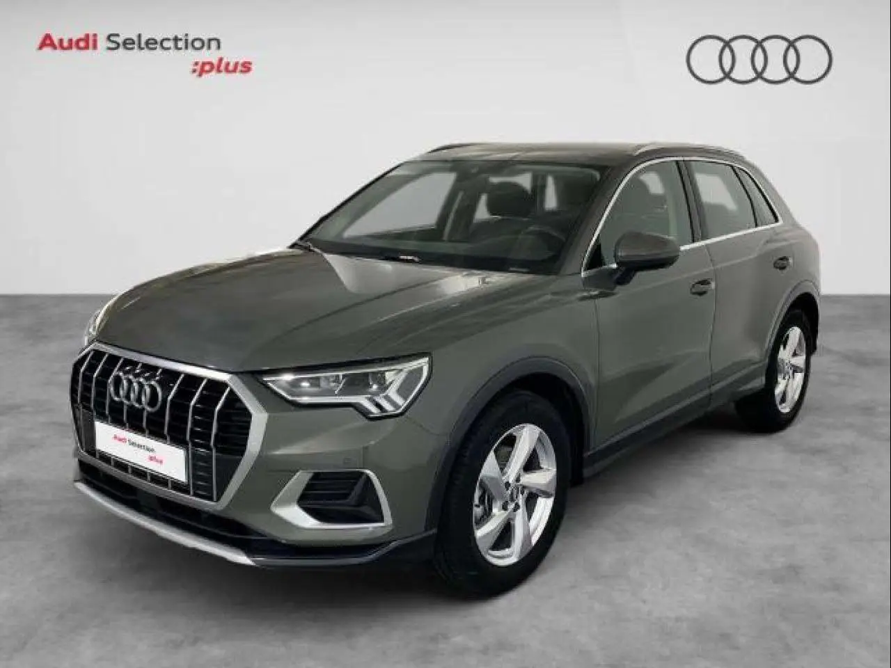 Photo 1 : Audi Q3 2020 Essence