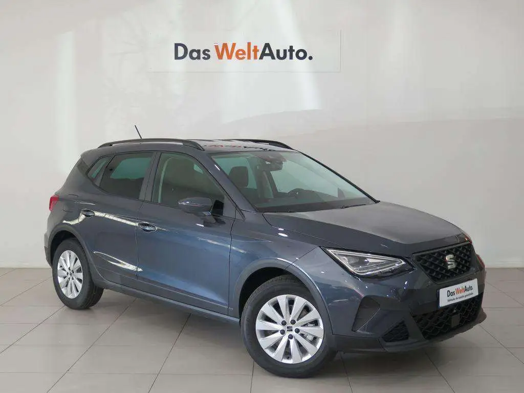 Photo 1 : Seat Arona 2024 Petrol