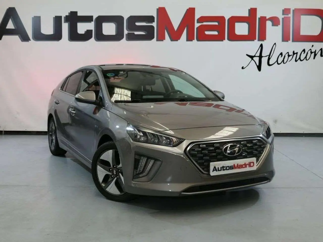 Photo 1 : Hyundai Ioniq 2019 Hybrid