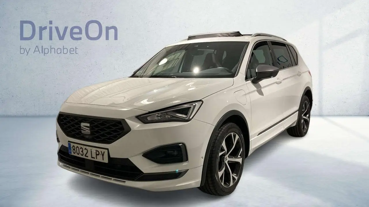 Photo 1 : Seat Tarraco 2021 Hybrid