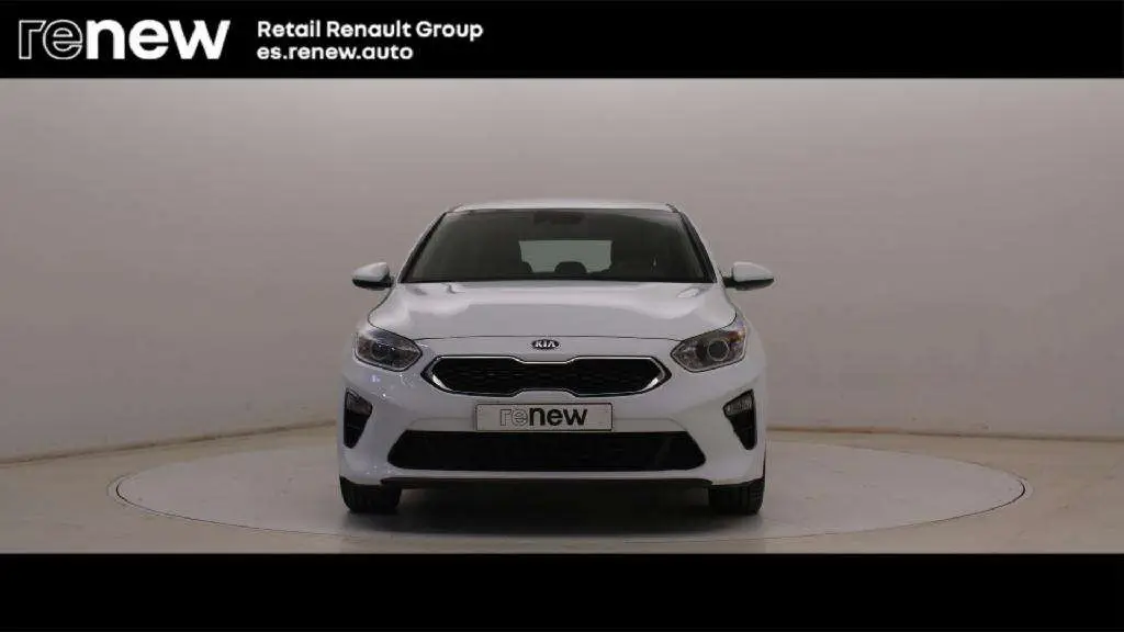 Photo 1 : Kia Ceed 2019 Essence