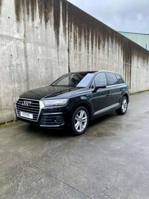 Photo 1 : Audi Q7 2017 Diesel