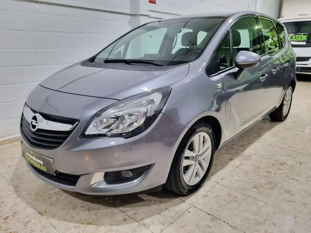 Photo 1 : Opel Meriva 2016 Essence