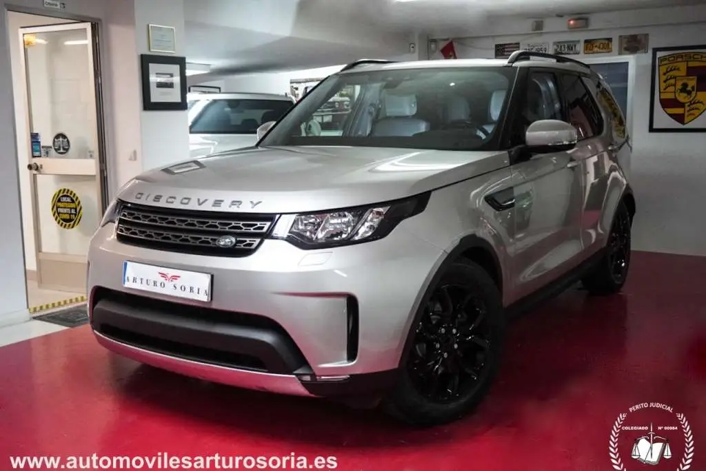 Photo 1 : Land Rover Discovery 2017 Diesel