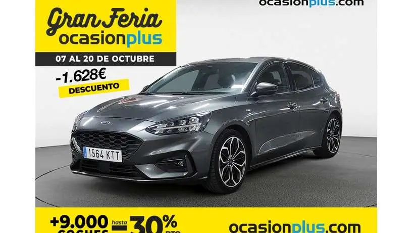 Photo 1 : Ford Focus 2019 Petrol