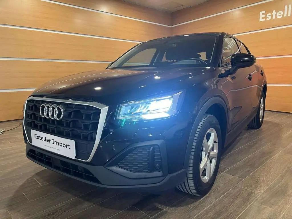 Photo 1 : Audi Q2 2022 Diesel