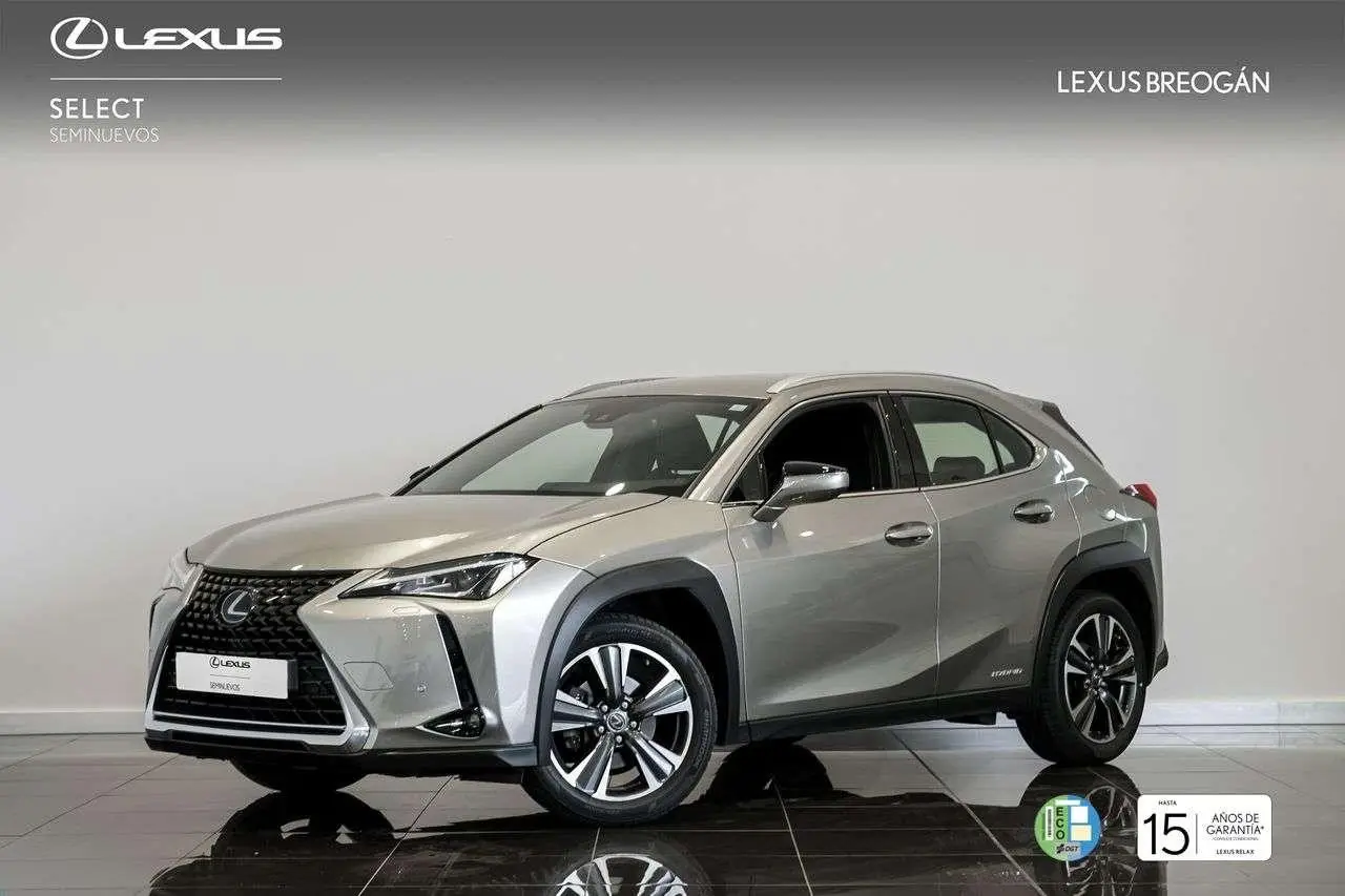 Photo 1 : Lexus Ux 2020 Hybride