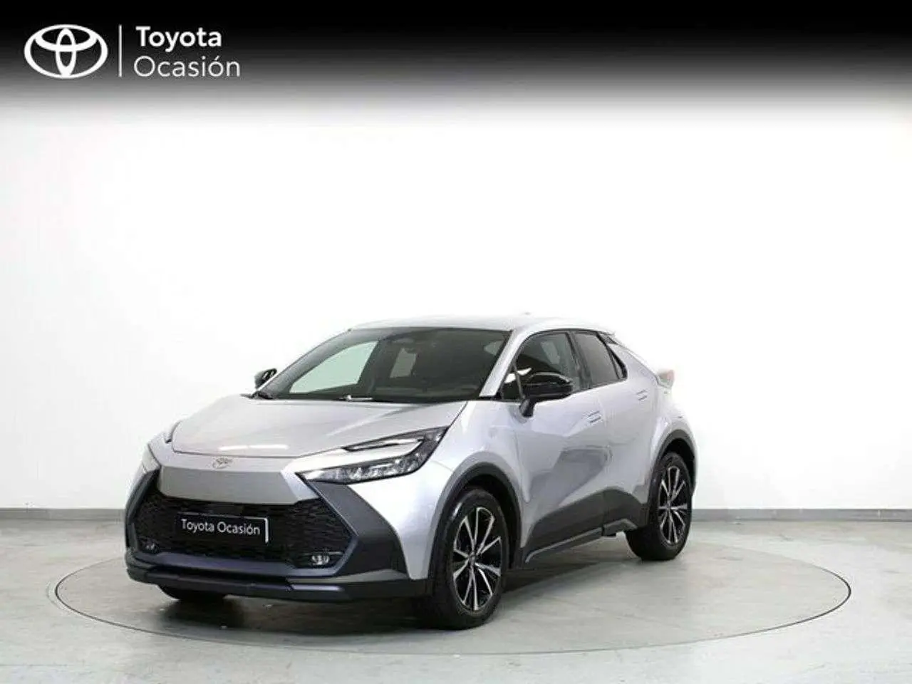 Photo 1 : Toyota C-hr 2024 Hybride