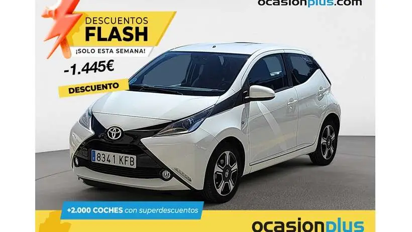 Photo 1 : Toyota Aygo 2017 Essence