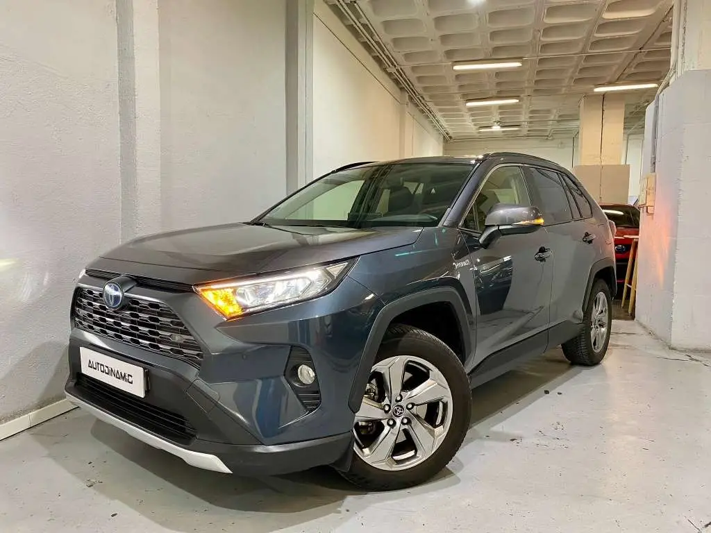 Photo 1 : Toyota Rav4 2021 Hybrid