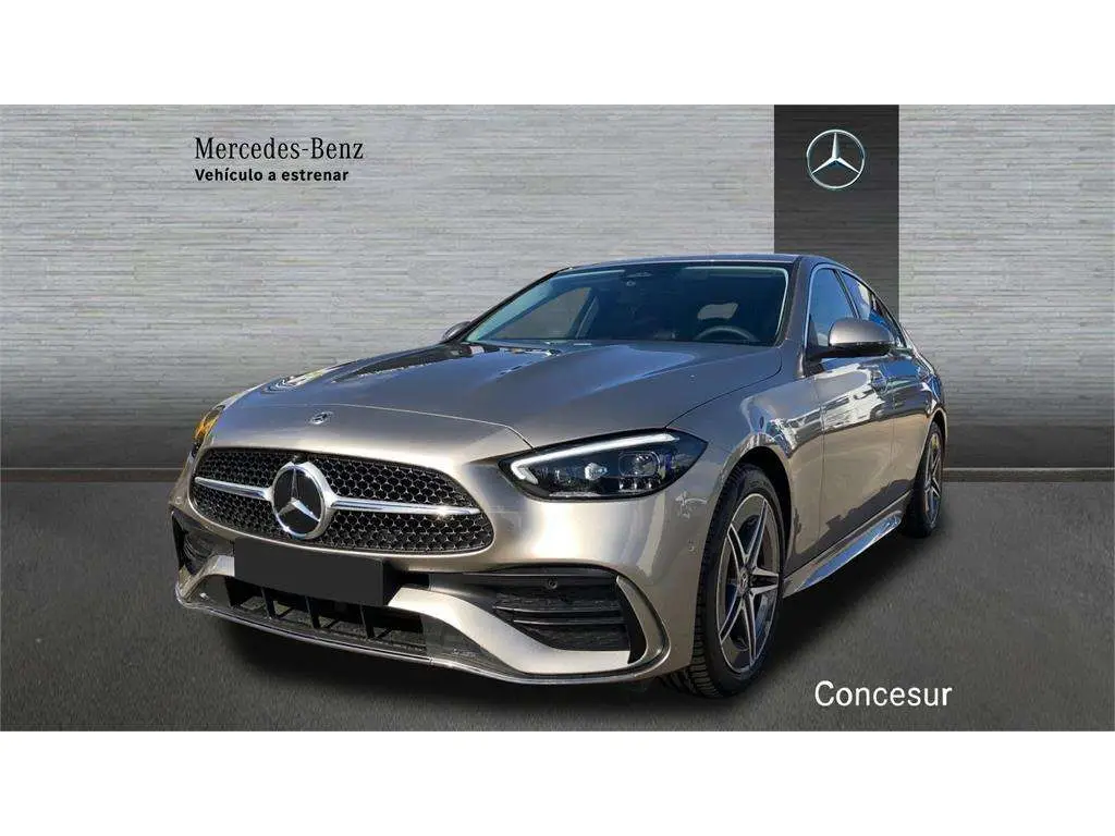 Photo 1 : Mercedes-benz Classe C 2024 Diesel