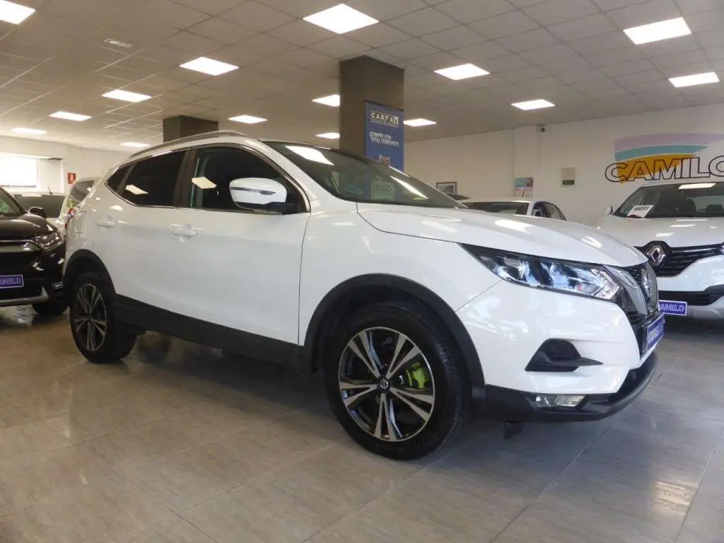 Photo 1 : Nissan Qashqai 2019 Petrol