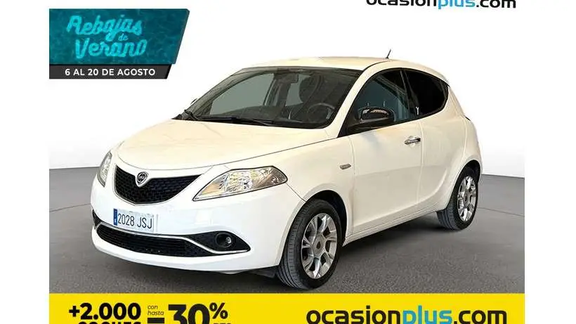 Photo 1 : Lancia Ypsilon 2016 Essence