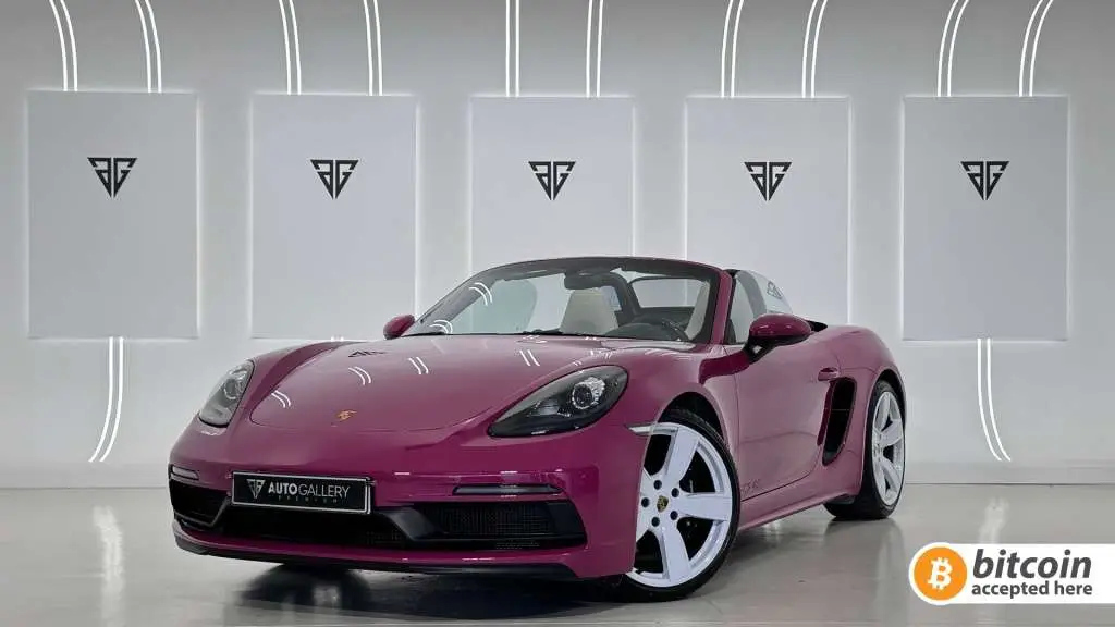 Photo 1 : Porsche Boxster 2024 Essence