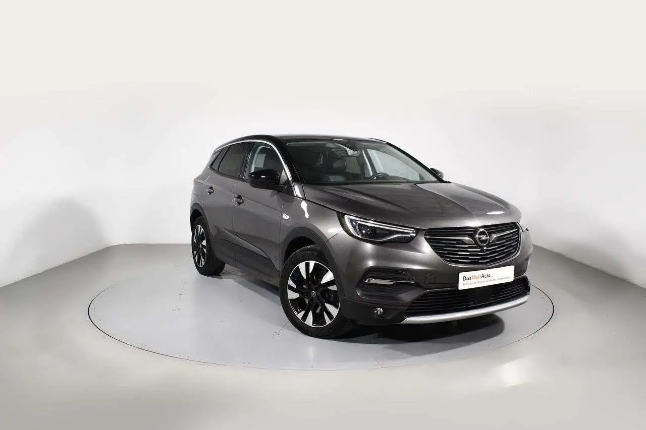 Photo 1 : Opel Grandland 2021 Électrique