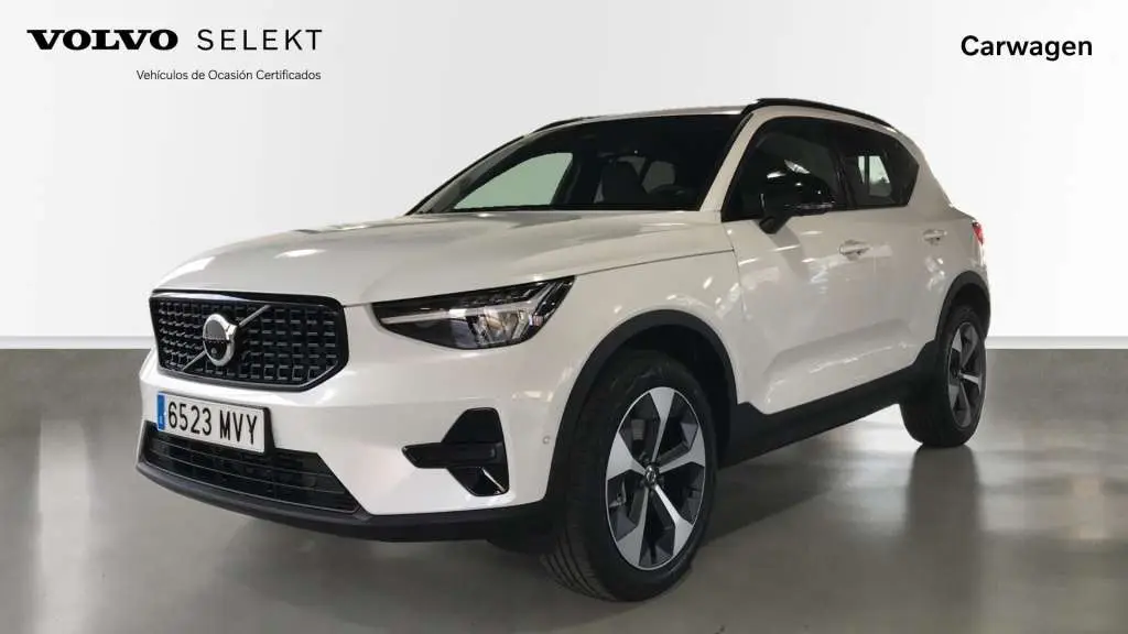 Photo 1 : Volvo Xc40 2024 Petrol