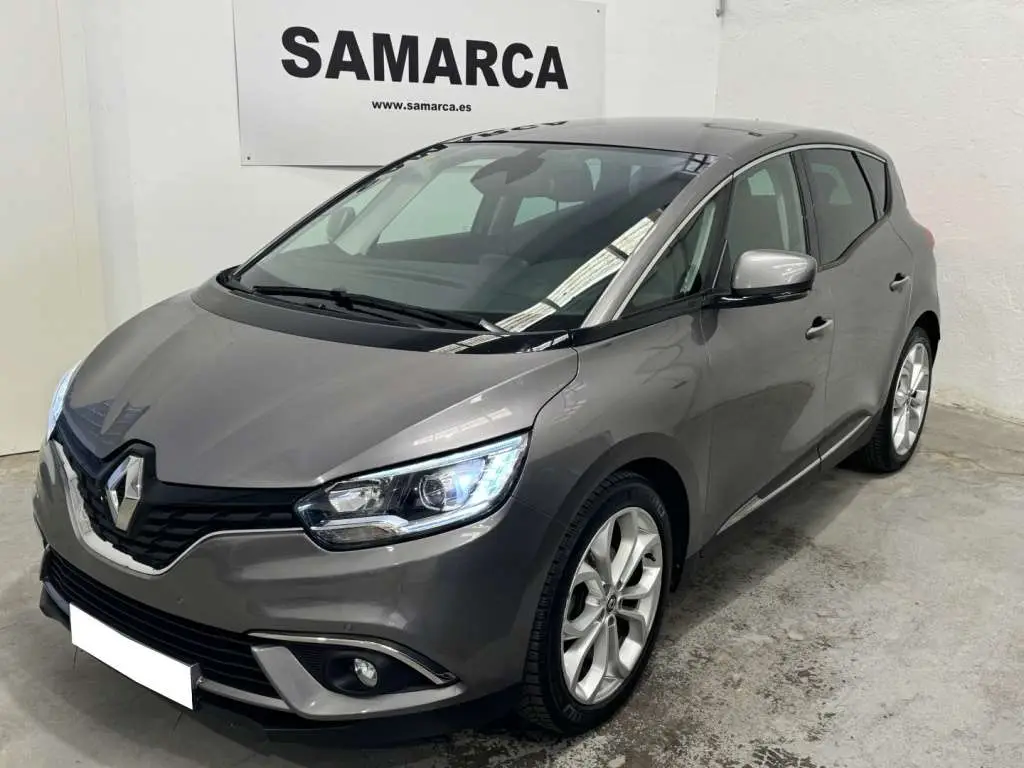 Photo 1 : Renault Scenic 2019 Diesel