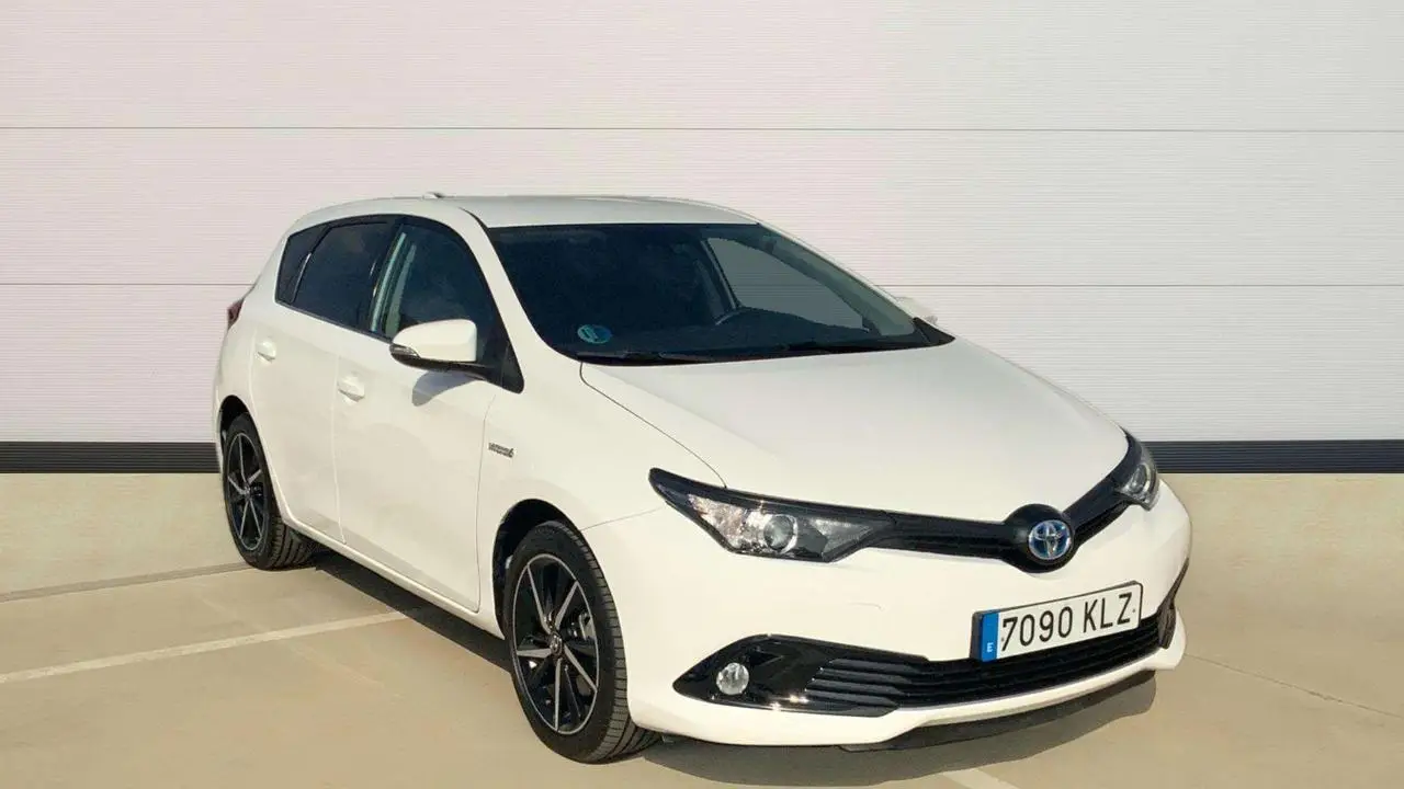 Photo 1 : Toyota Auris 2018 Hybrid