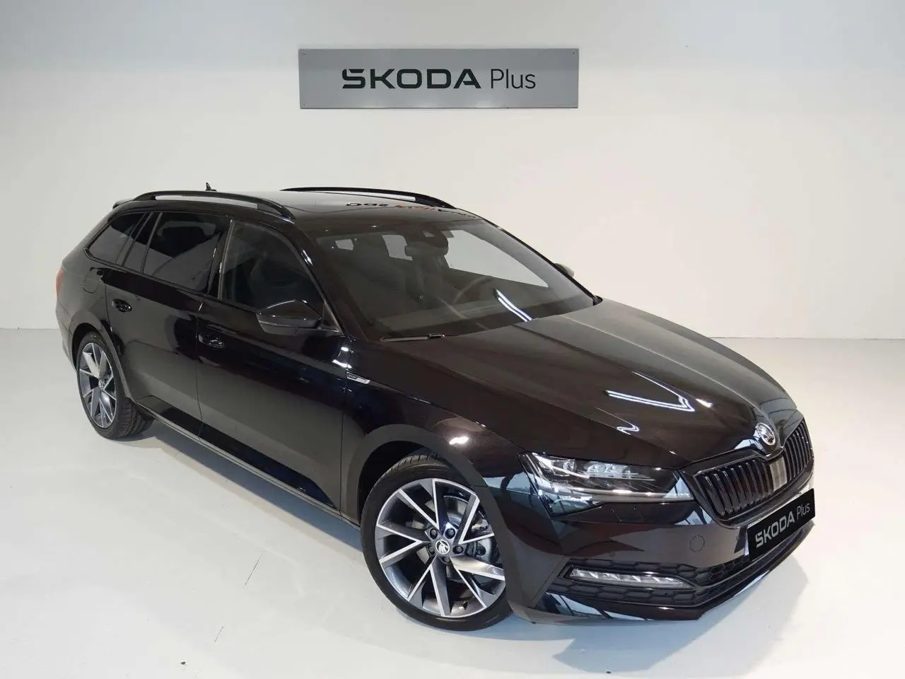 Photo 1 : Skoda Superb 2023 Diesel