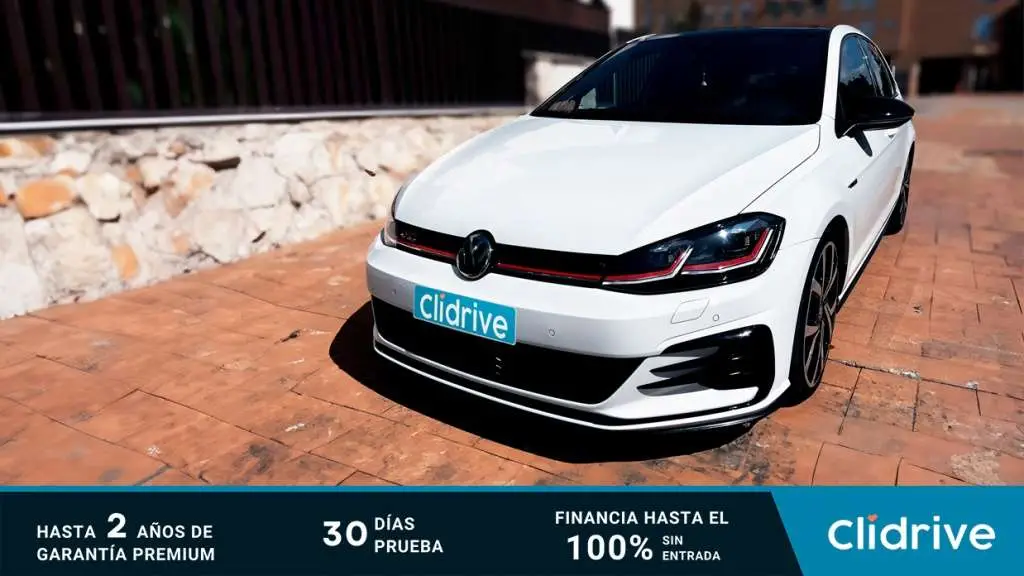 Photo 1 : Volkswagen Golf 2018 Petrol