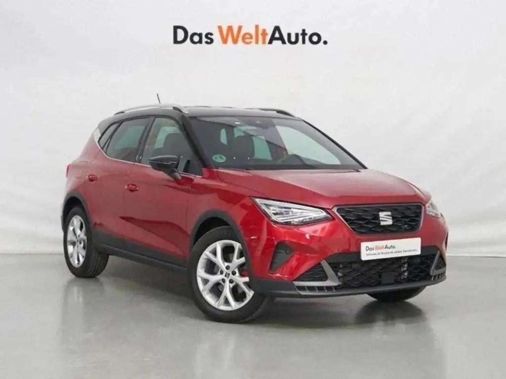 Photo 1 : Seat Arona 2023 Petrol