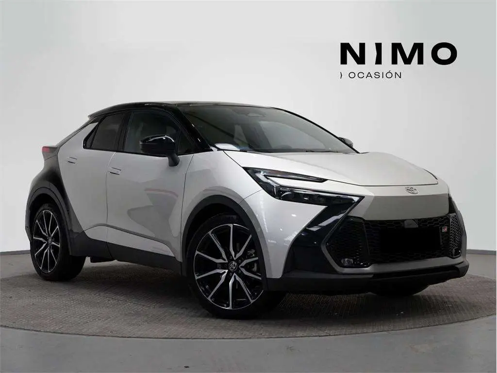 Photo 1 : Toyota C-hr 2024 Hybride