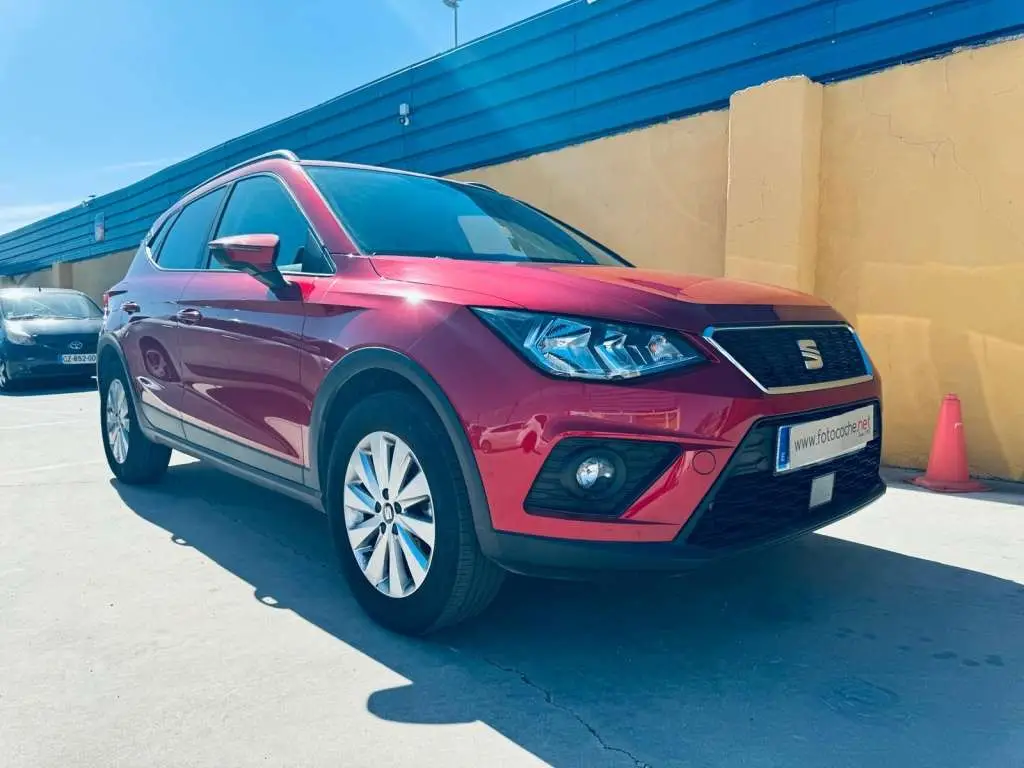 Photo 1 : Seat Arona 2020 Petrol