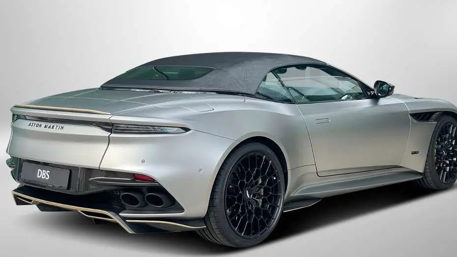 Photo 1 : Aston Martin Dbs 2023 Essence