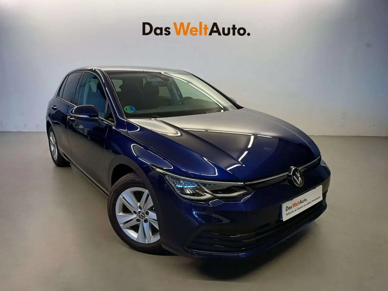 Photo 1 : Volkswagen Golf 2023 Petrol