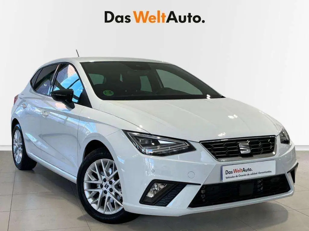 Photo 1 : Seat Ibiza 2023 Essence