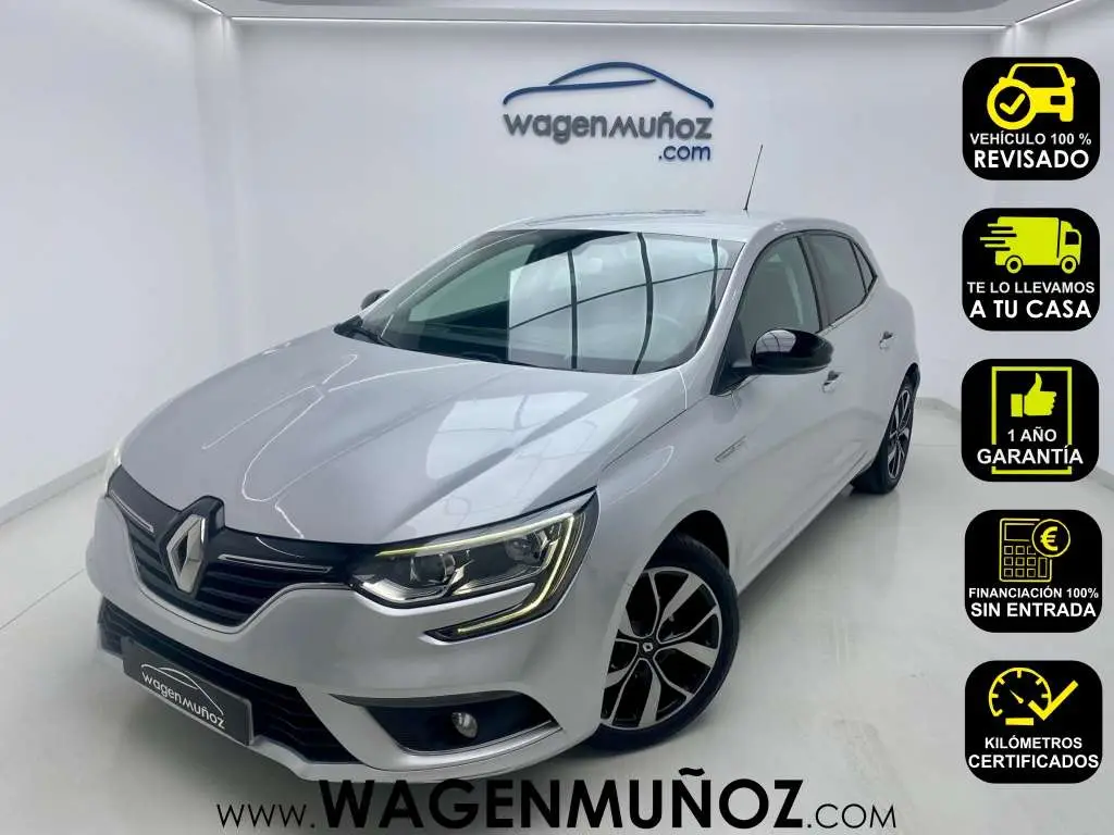 Photo 1 : Renault Megane 2018 Petrol