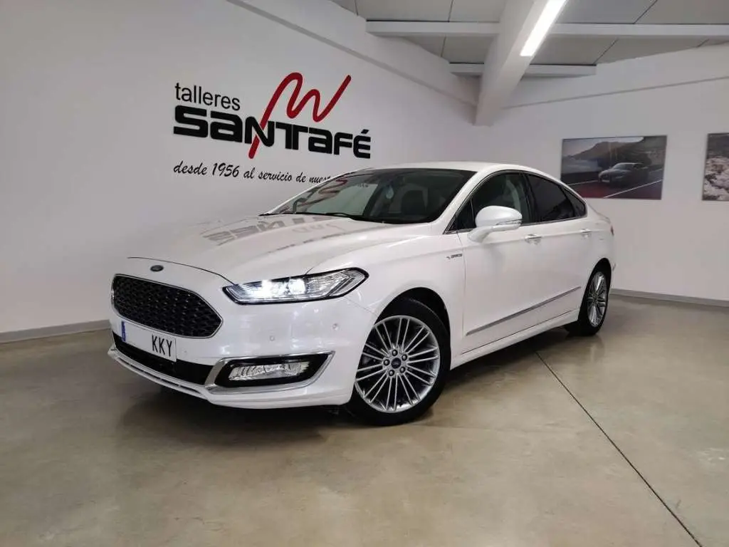 Photo 1 : Ford Mondeo 2018 Hybride