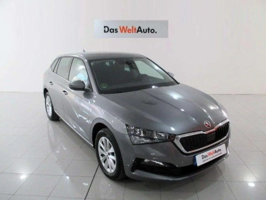 Photo 1 : Skoda Scala 2023 Petrol