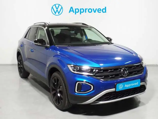 Photo 1 : Volkswagen T-roc 2024 Essence