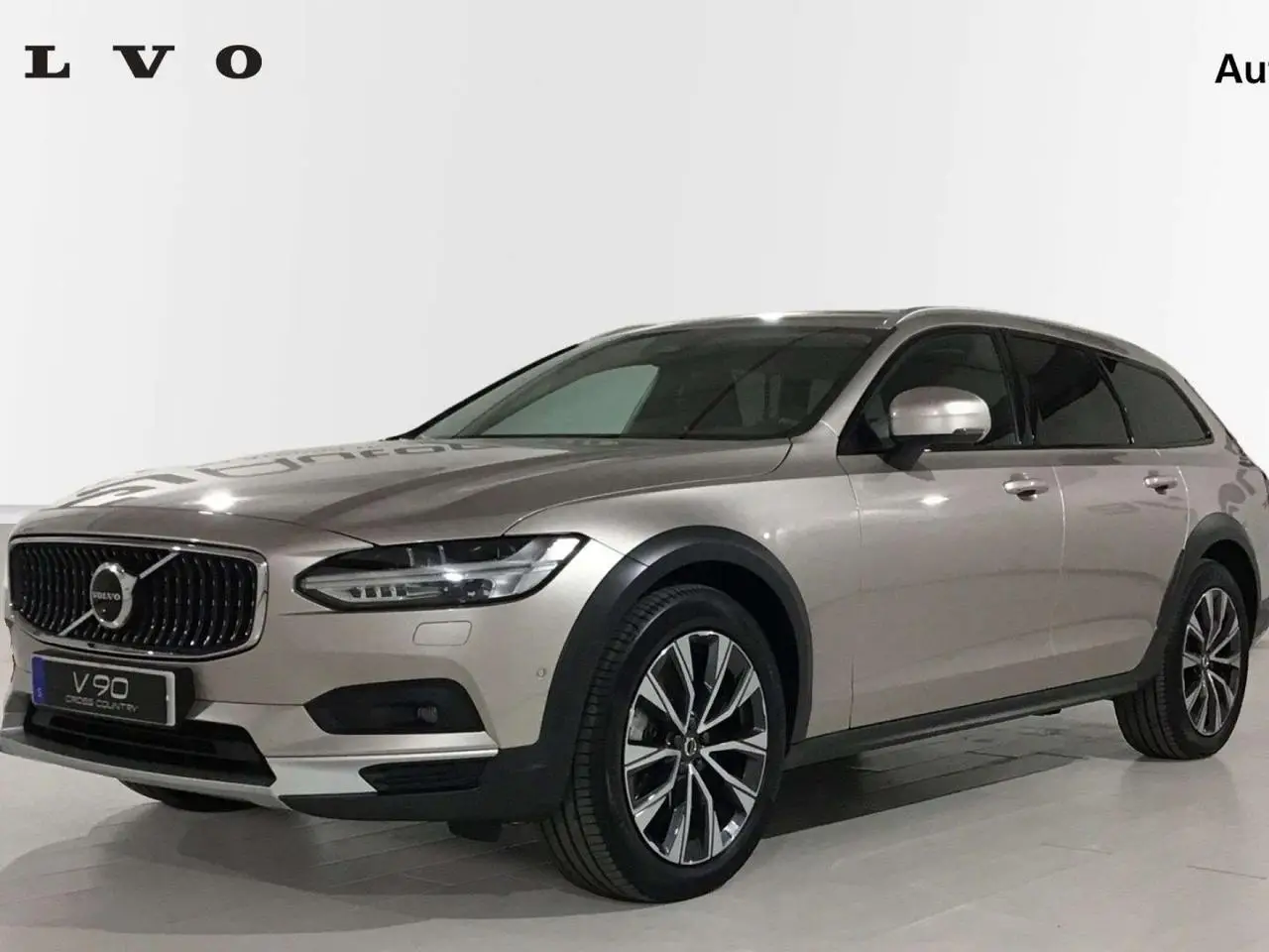 Photo 1 : Volvo V90 2024 Diesel