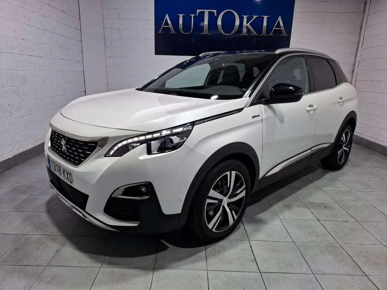 Photo 1 : Peugeot 3008 2019 Diesel