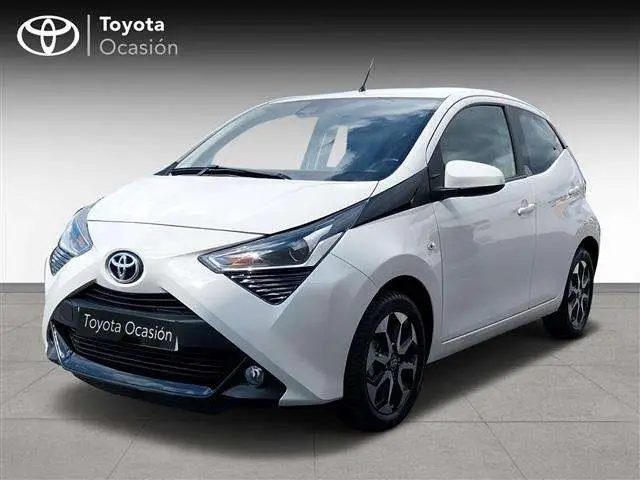 Photo 1 : Toyota Aygo 2021 Essence