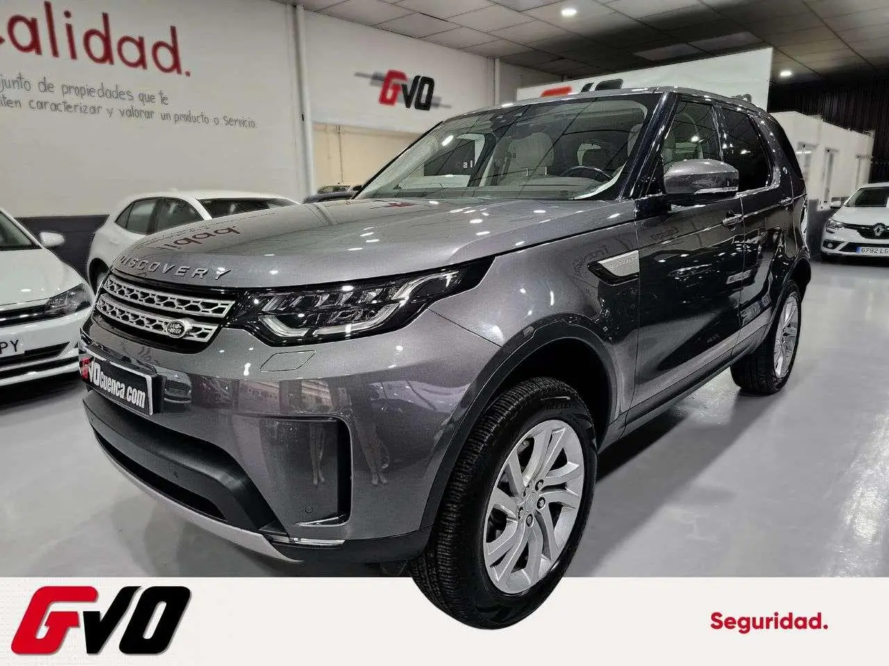 Photo 1 : Land Rover Discovery 2017 Diesel