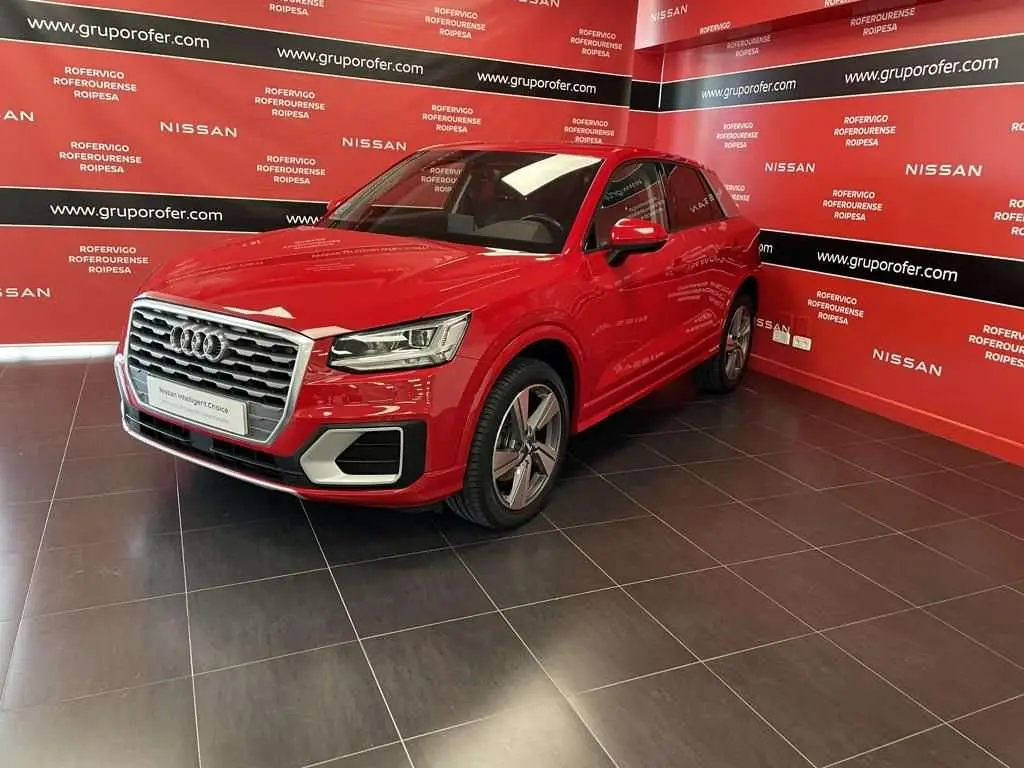 Photo 1 : Audi Q2 2017 Diesel