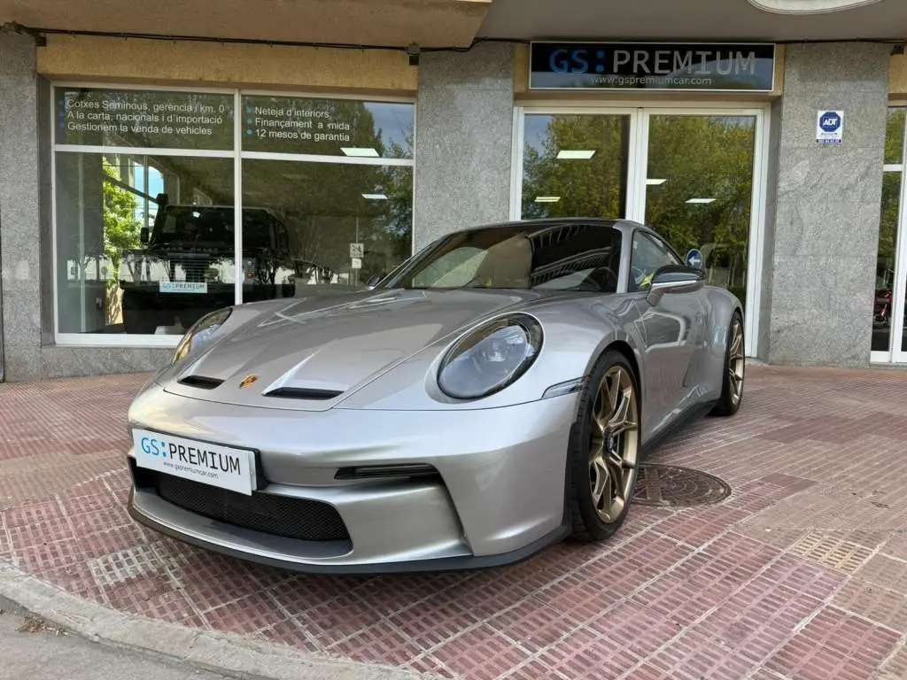 Photo 1 : Porsche 992 2023 Petrol