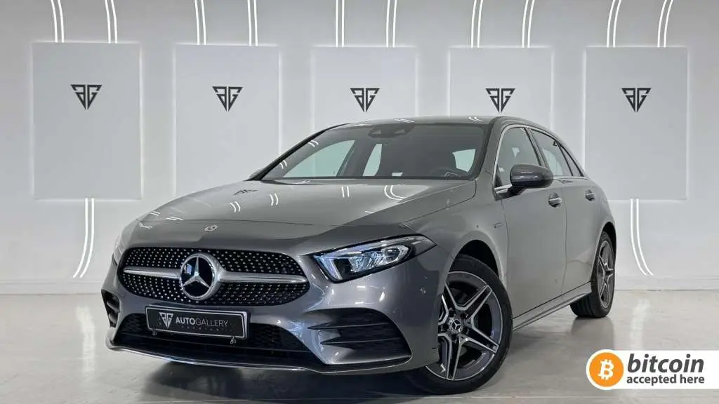 Photo 1 : Mercedes-benz Classe A 2021 Hybrid