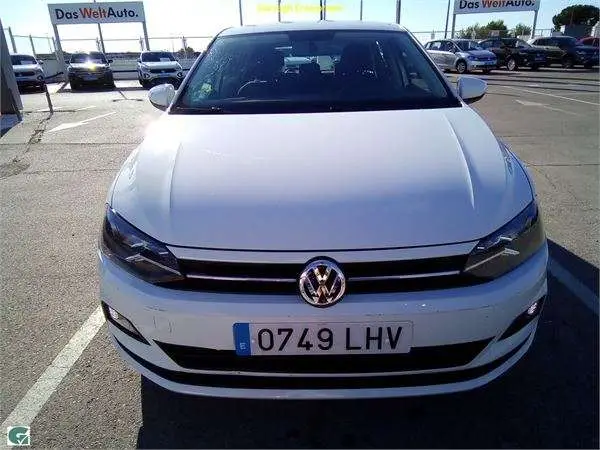 Photo 1 : Volkswagen Polo 2020 Essence