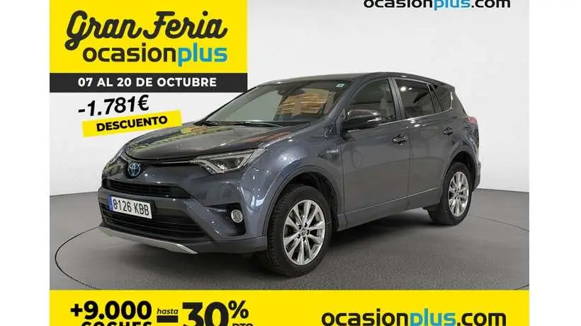 Photo 1 : Toyota Rav4 2017 Hybrid