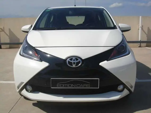 Photo 1 : Toyota Aygo 2015 Essence