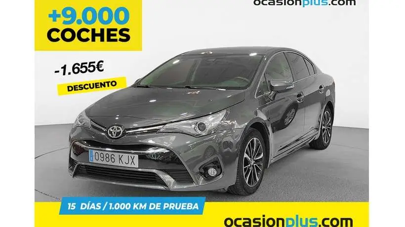 Photo 1 : Toyota Avensis 2018 Essence