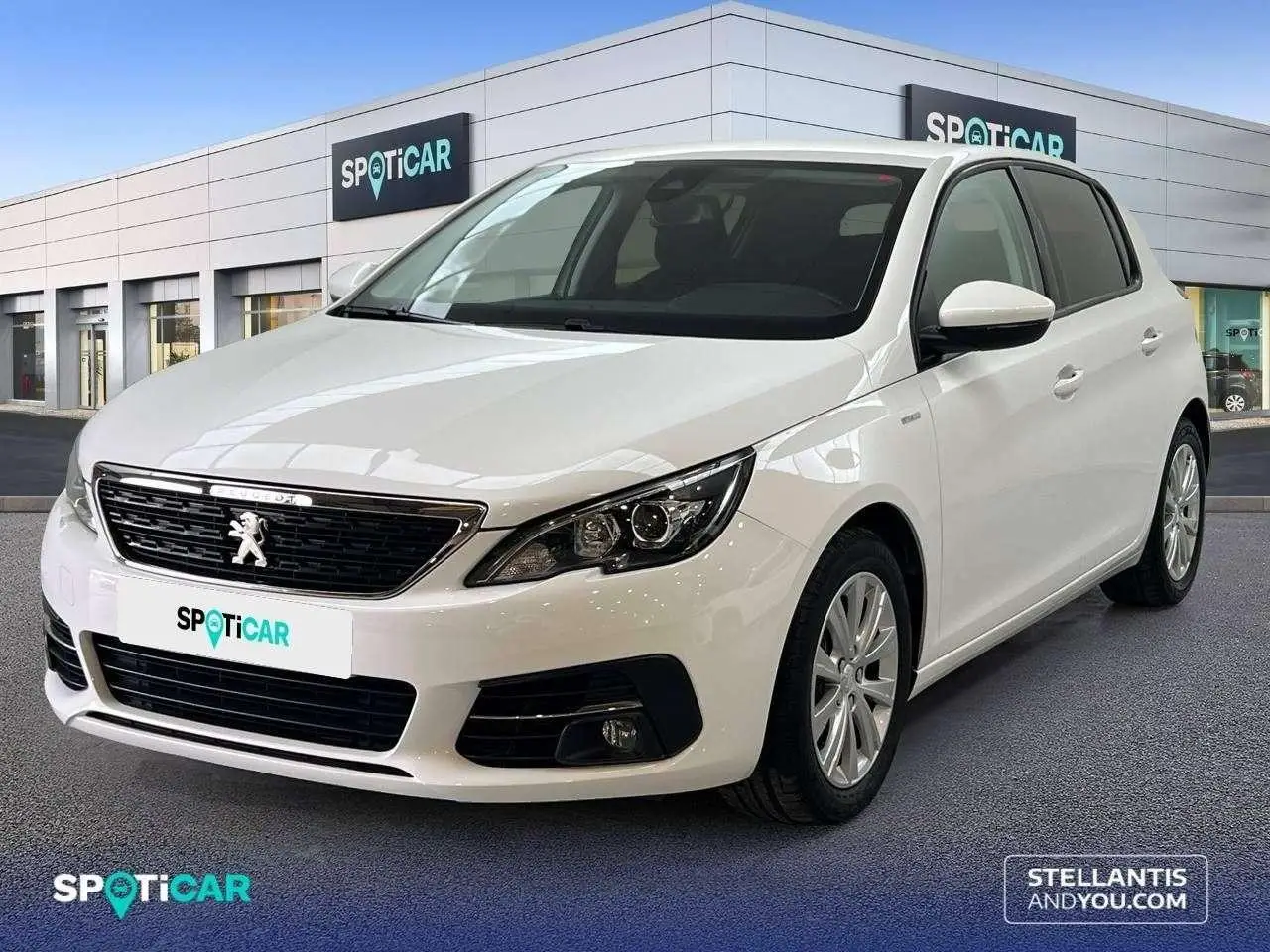 Photo 1 : Peugeot 308 2019 Petrol