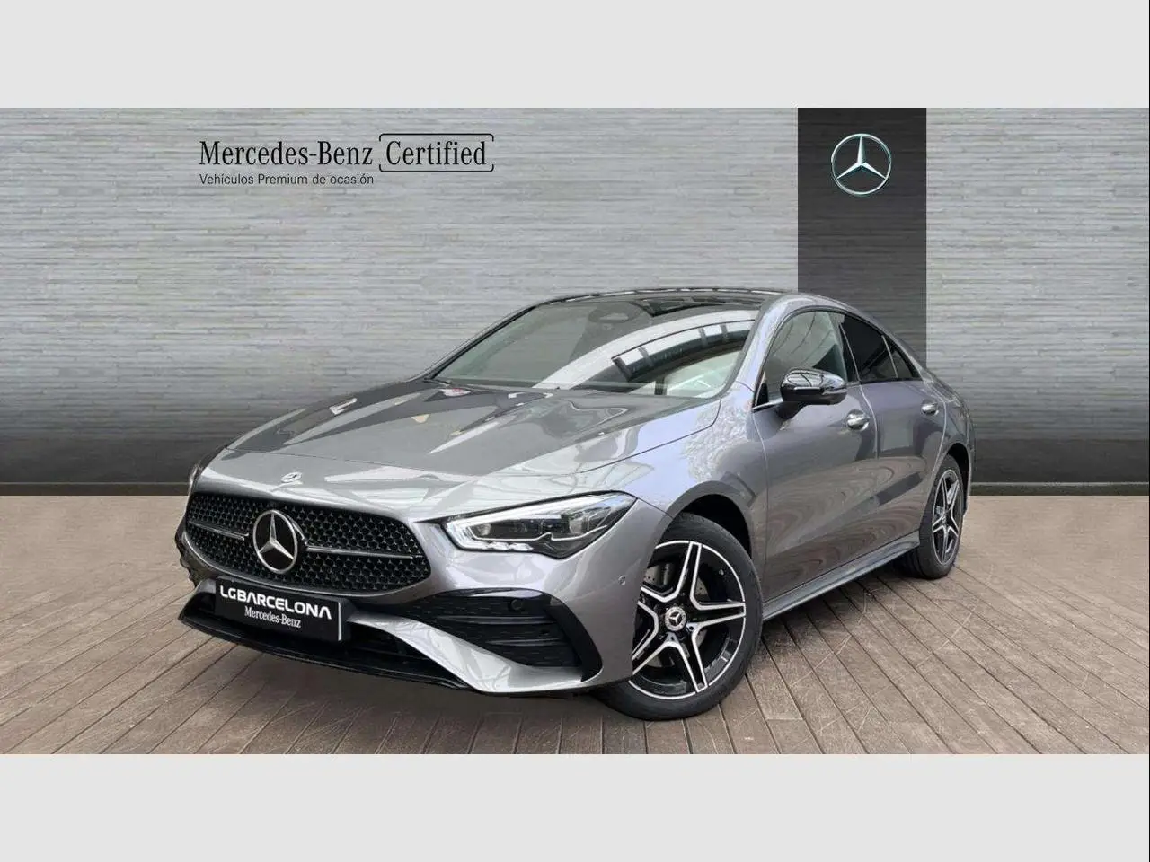 Photo 1 : Mercedes-benz Classe Cla 2024 Petrol