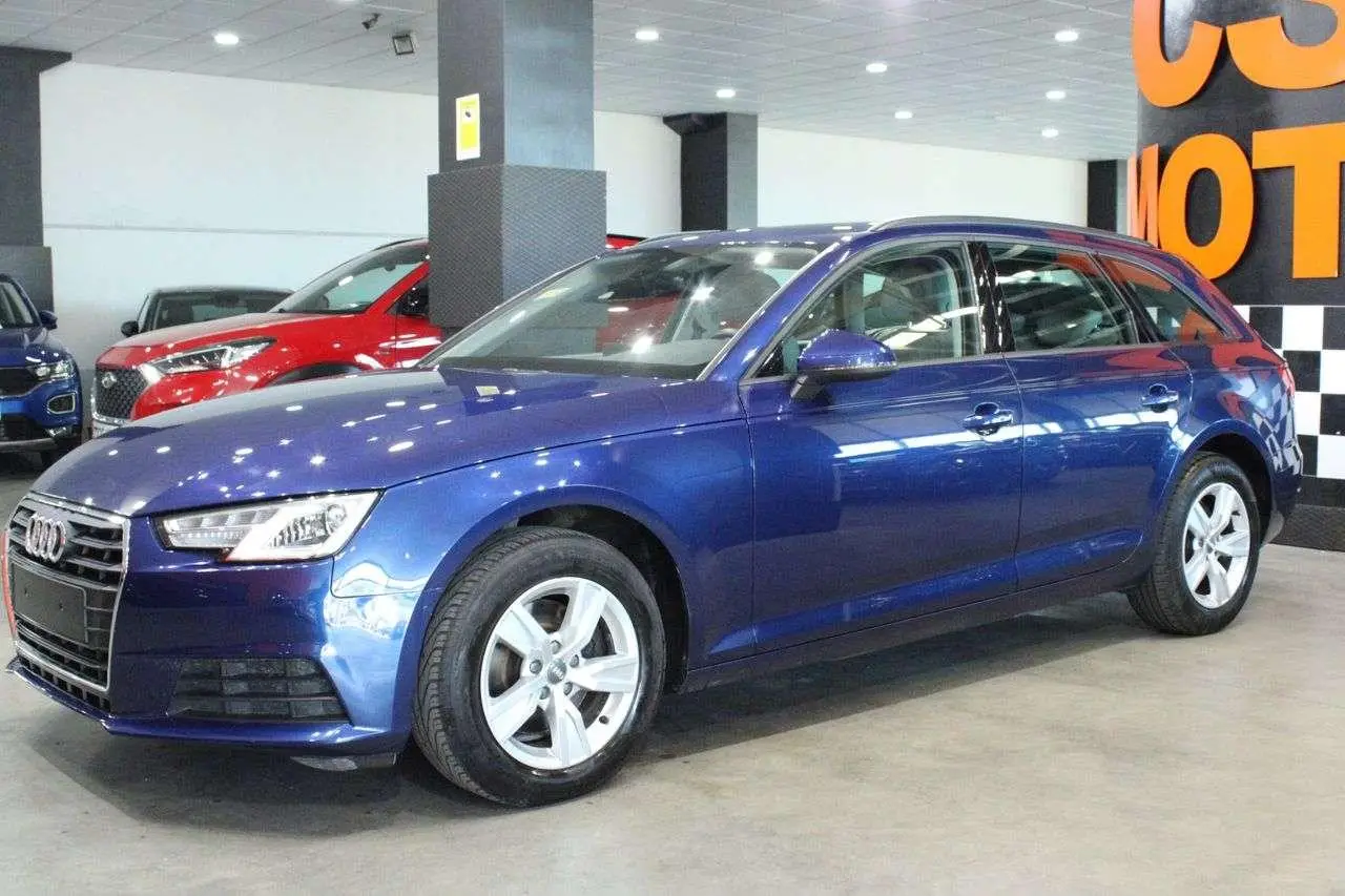 Photo 1 : Audi A4 2017 Diesel